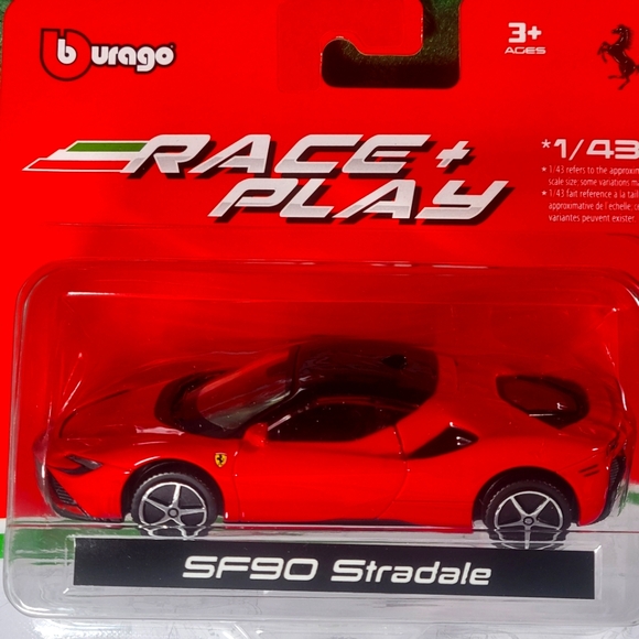 Red Ferrari SF90 Stradale 1:43 Scale Diecast Car - New - Picture 1 of 4